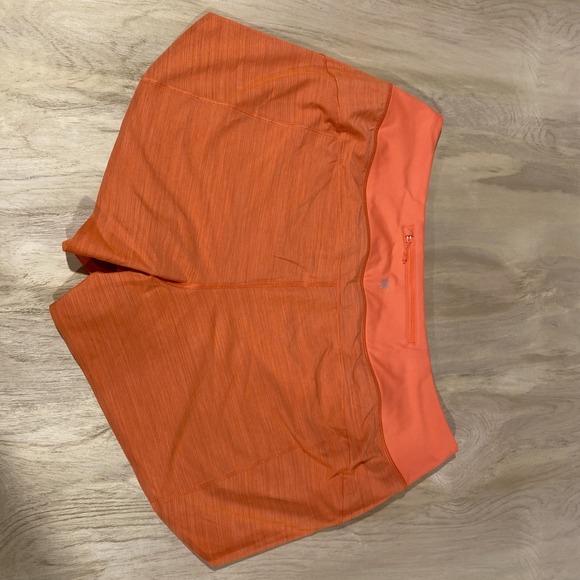 New Athleta Run With It‎ Shorts Women's 1X Orange Textured 3.5" NWT - Picture 5 of 6